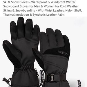NWT Ski & Snow Gloves Unisex
